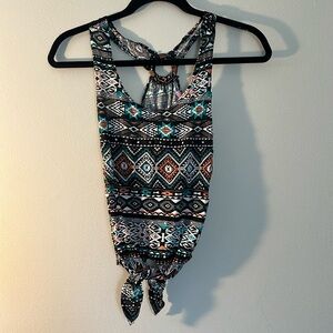 NWOT TIE FRONT TANK TOP SIZE S